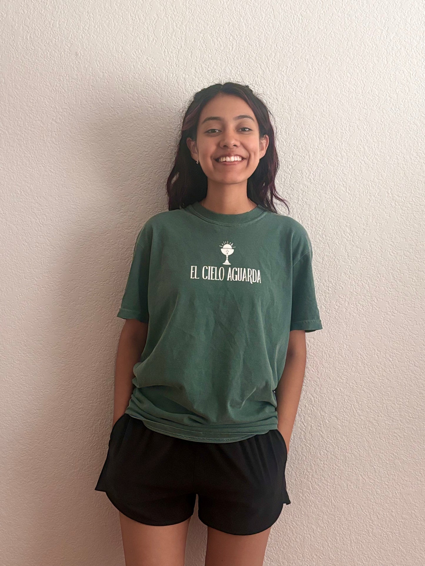 El Cielo Aguarda Shirt